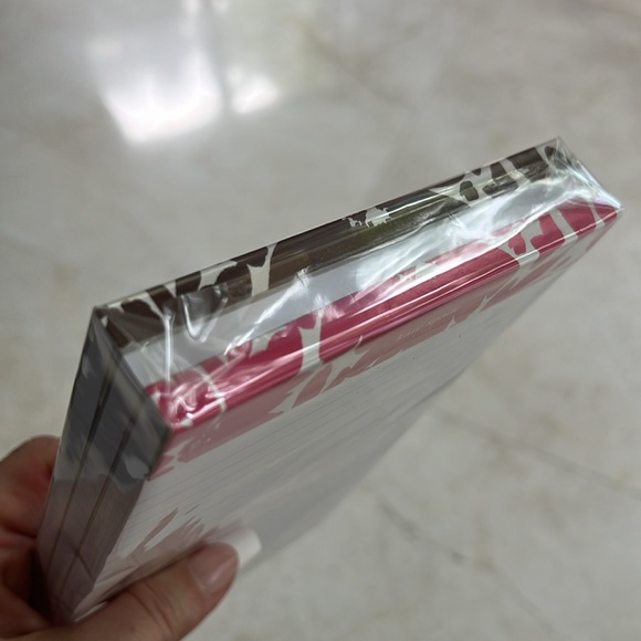 COPY - Kate Spade Becca Pencil Case New in Box - Picture 8 of 8